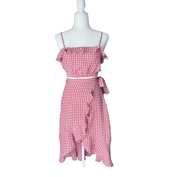 MINKPINK Dresses & Skirts - MINKPINK Gingham Checkered Ruffle Skirt and Crop Top Set Red White XS